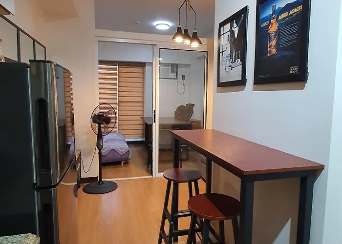 Bachelors Pad At The Celandine 公寓 *